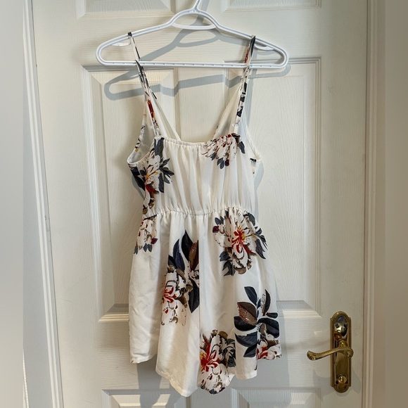 STYLE RACK summer romper - Picture 4 of 4